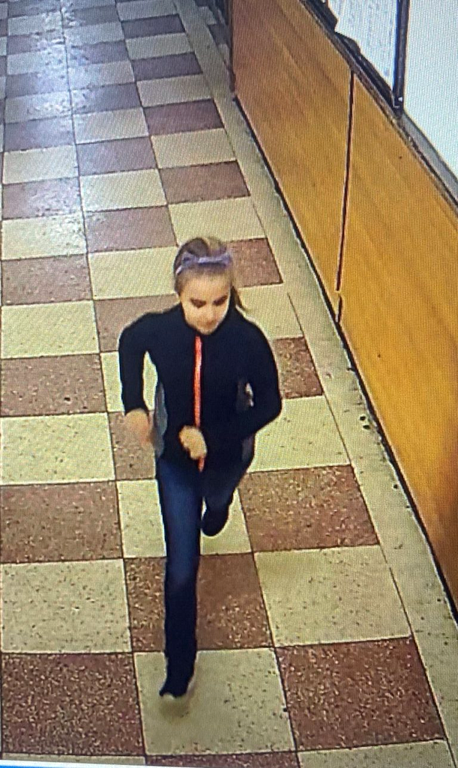 Fetiță de 10 ani, dispărută în Iași. Riana a plecat de la școală, dar nu a mai ajuns acasă