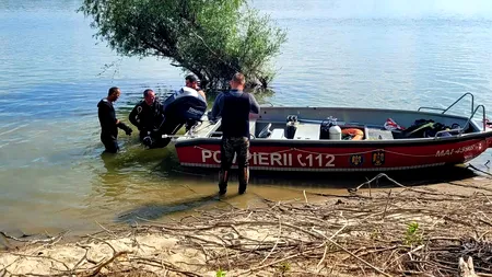 FOTO | Un tânăr de 18 ani din județul Giurgiu a dispărut în Dunăre. Un prieten al său a fost salvat în ultima clipă de localnici