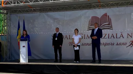 VIDEO În prima zi de școală, Klaus Iohannis laudă Legile Educației și face promisiuni. Iohannis introduce subiectul drogurilor pe agenda CSAT