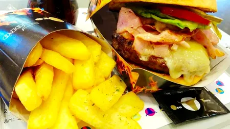 Un tânăr grec stabilit în România și-a propus să concureze cu McDonald's. Care este 