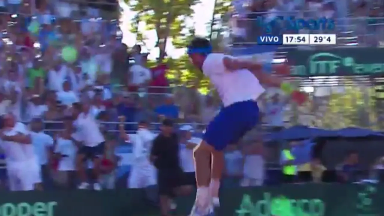 Leonardo Mayer a avut o reacție neașteptată după ce a câștigat cel mai lung meci de simplu din istoria Cupei Davis