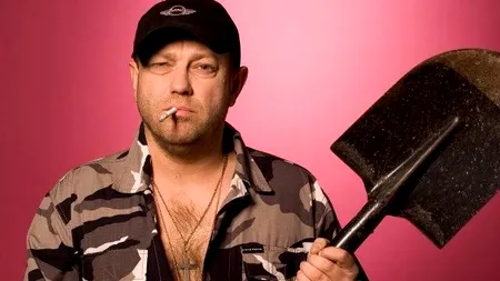 Toată țara își dă #block
