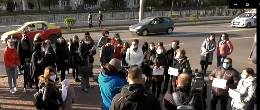 GÂNDUL LIVE. Proteste la Piatra Neamț după tragedia de la ATI: „Aceleași nepotisme și o adevărată nepăsare, vrem oameni competenți pe funcții de conducere”