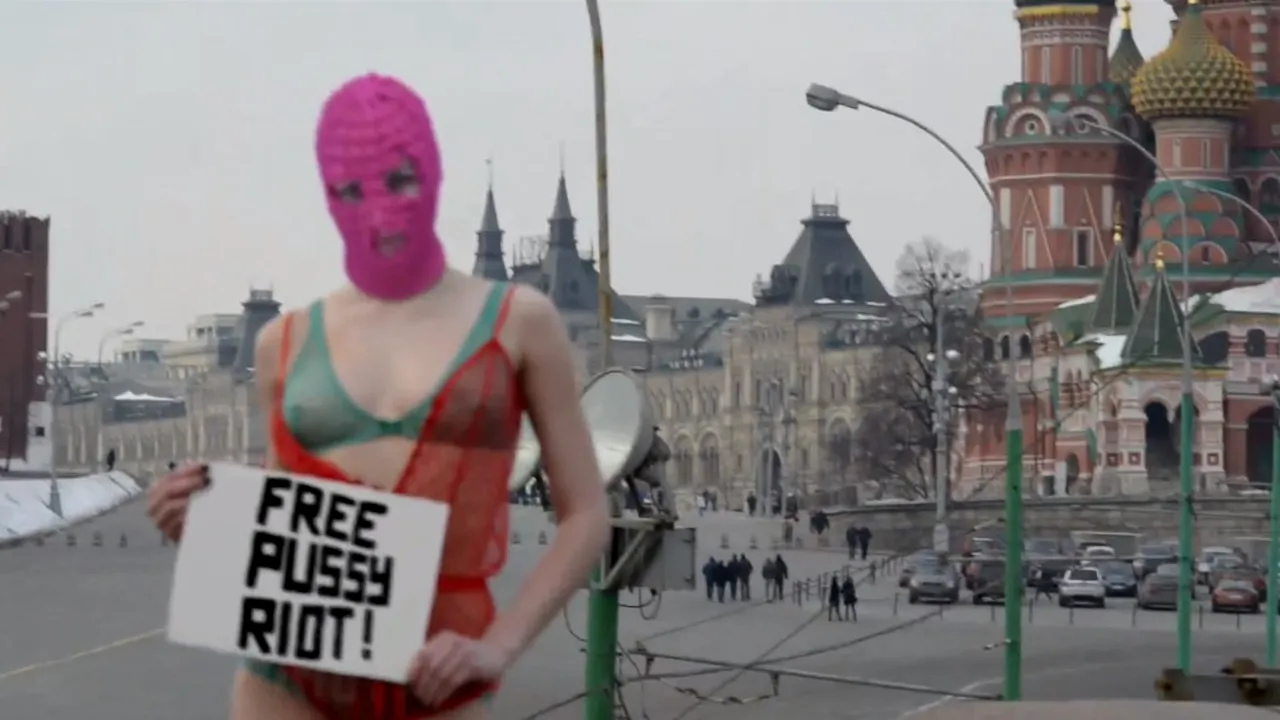 Cei patru activiști ai grupării anti-Kremlin Pussy Riot au fost eliberați din închisoare