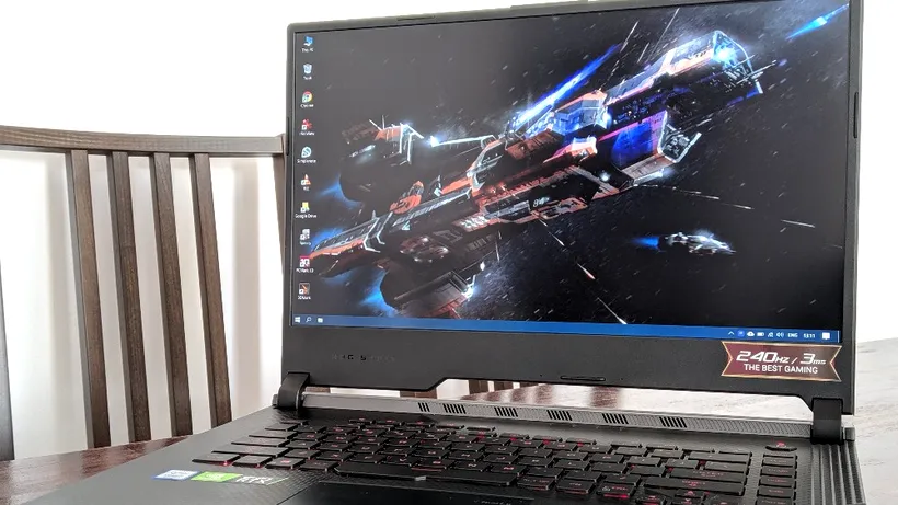 REVIEW ASUS ROG Strix SCAR III - laptop de gaming puternic, cu display ultrarapid