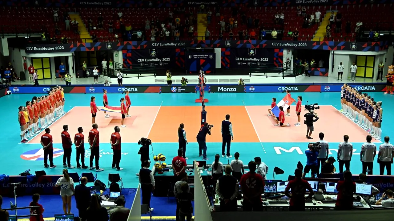 România, prima victorie la Campionatul European de VOLEI feminin! „Tricolorele” au învins Croația