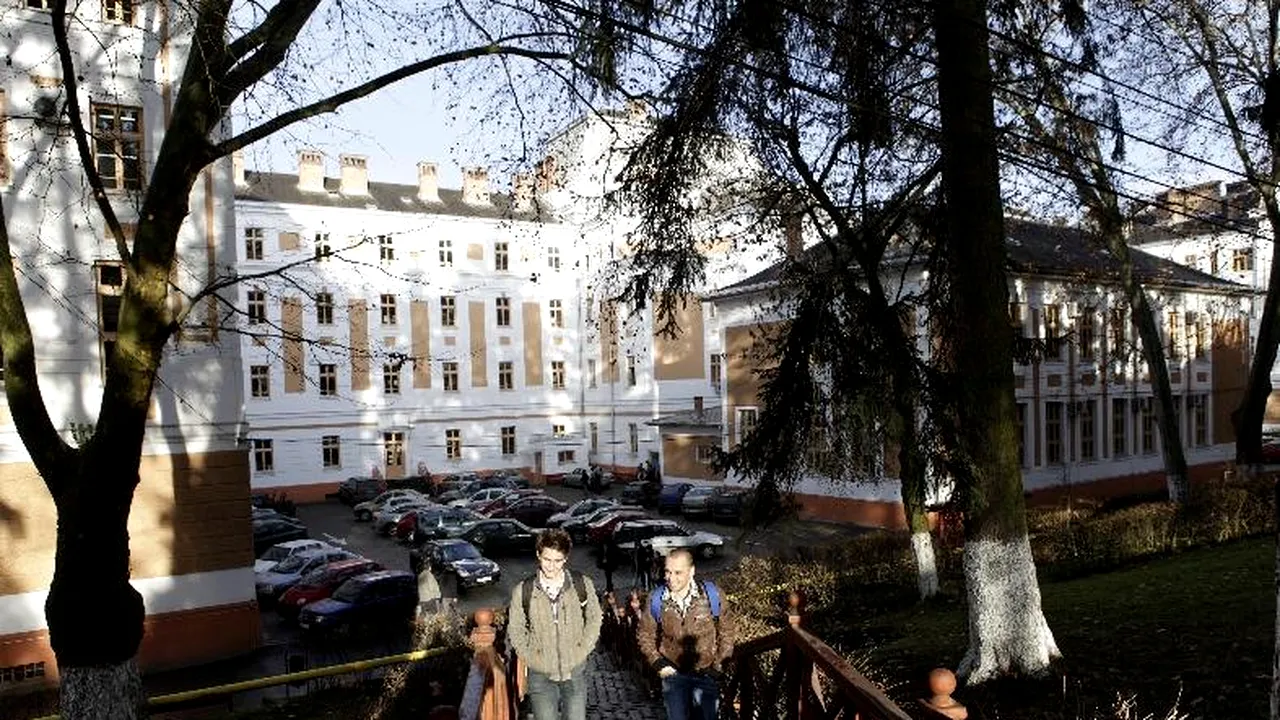 Un profesor din Ungaria a returnat distincția Doctor Honoris Causa acordată de Universitea de Medicină și Farmacie Târgu Mureș, în semn de protest