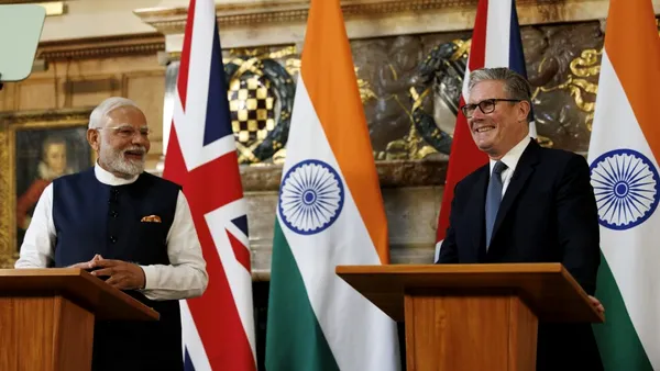 Acordul comercial semnat cu India marchează REVENIREA Marii Britanii pe scena mondială, anunță premierul britanic