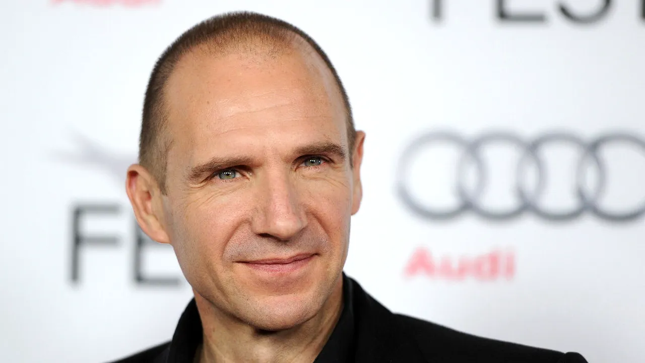 Ralph Fiennes va regiza un film despre viața și cariera balerinului Rudolf Nureev