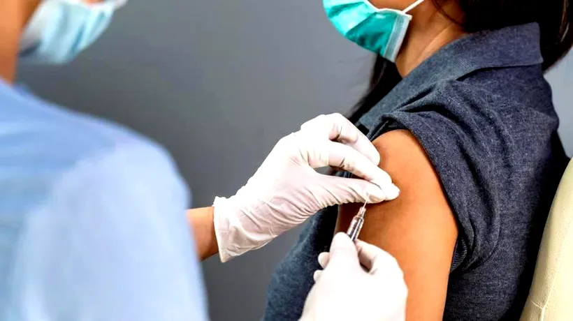 Încă o zi cu peste 100 de mii de persoane vaccinate anti-COVID