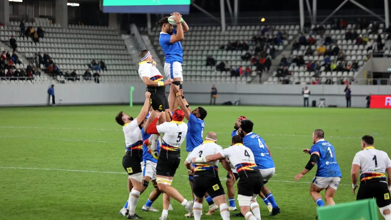 Ne-am făcut de râs la rugby! 