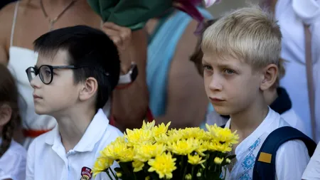 DOCUMENT. Ministerul Educației lansează în dezbatere publică „Calendarul anului școlar 2023-2024” / Modulele ar putea rămâne în vigoare, iar vacanța va fi aleasă la nivelul de județ / Când ar putea începe școala 