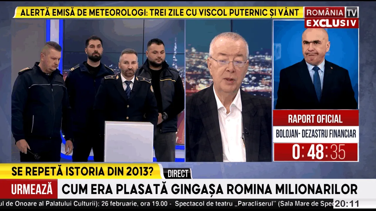 România TV a adus polițiștii în platou. Ce spun reprezentanții forțelor de ordine, care i-au cerut demisia lui Bolojan în stradă