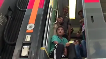 Un tren plin cu refugiați veniți din Croația a fost „CONFISCAT