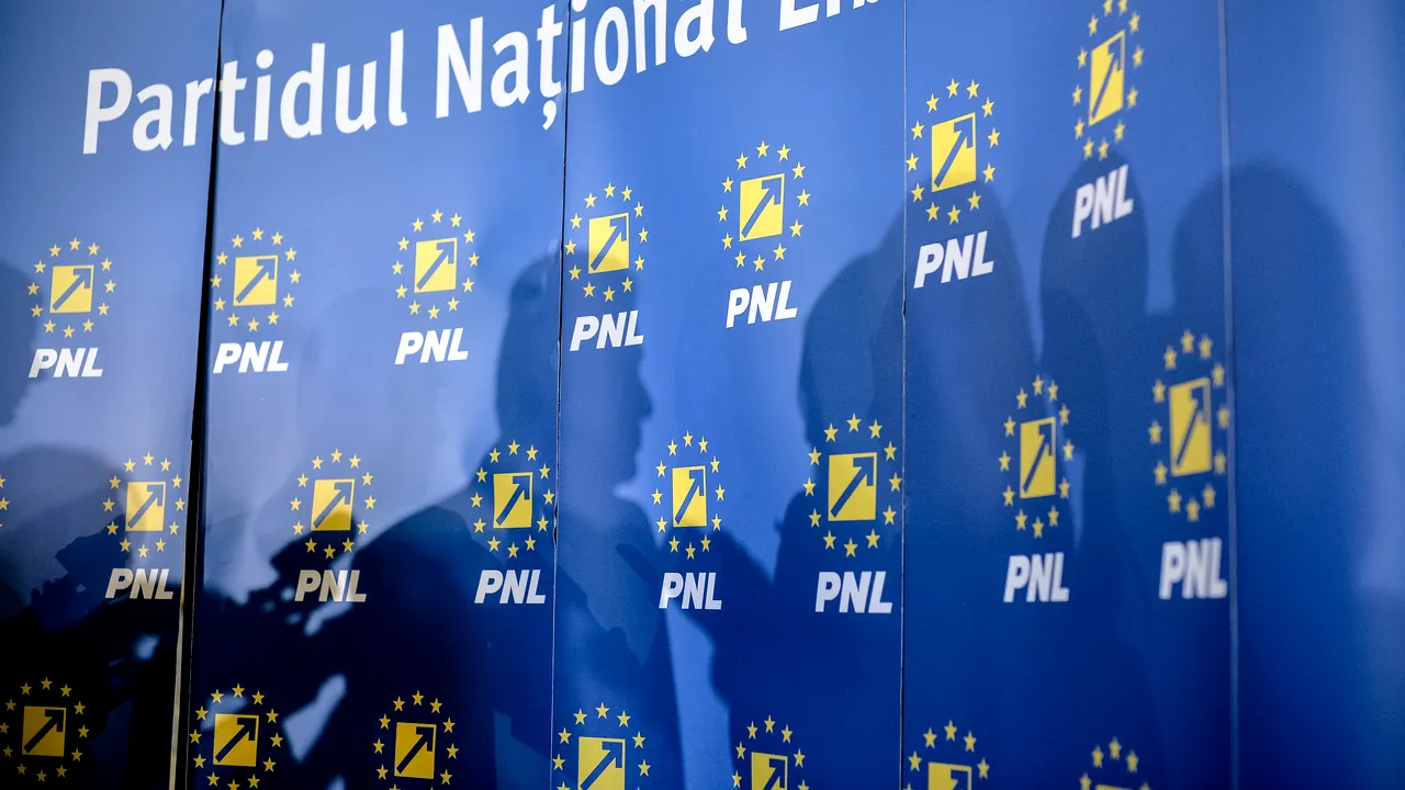 Amenințare cu demisia după ce primarul din Cavnic a fost primit în PNL 
