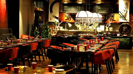 Dezastrul din HoReCa: Activitatea din turism și restaurante a scăzut până la 60%. Și alte servicii au fost afectate