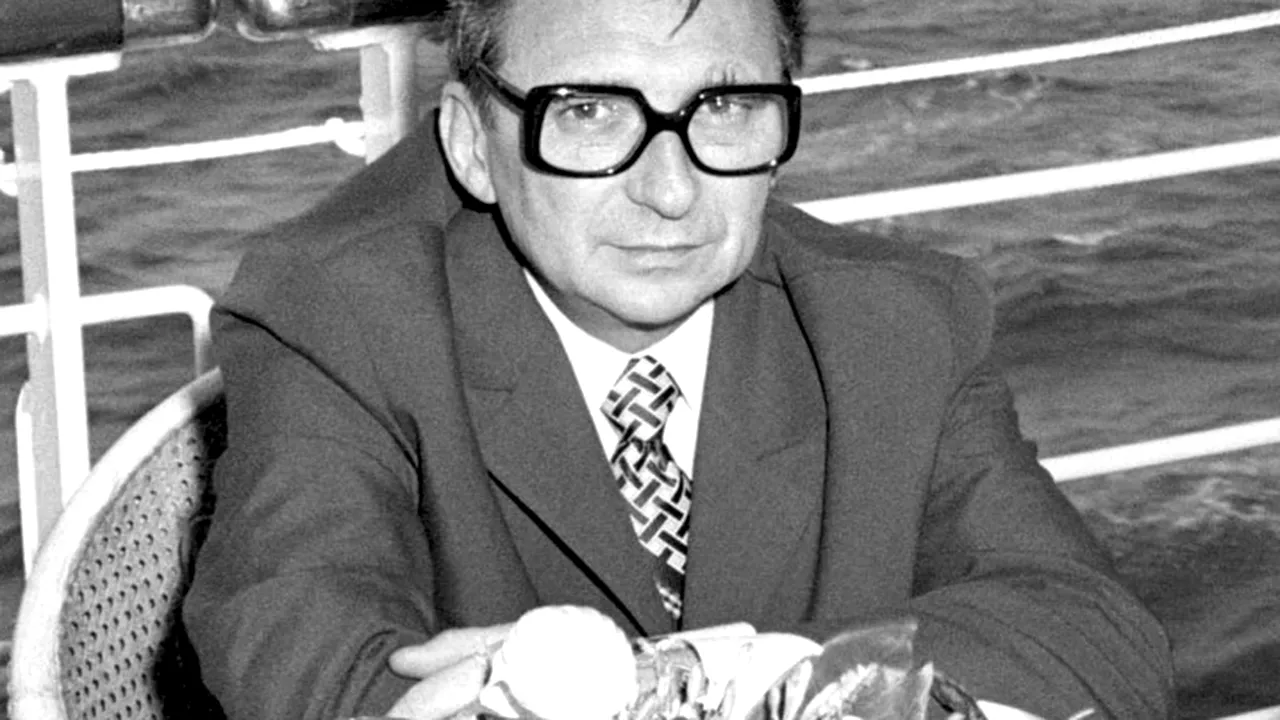 OPERAȚIUNEA RECUPERAREA 1. 