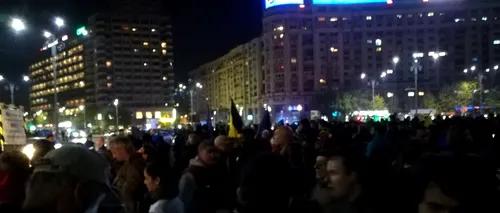 Peste 10.000 de oameni au protestat în București față de proiectul legilor Justiției. GALERIE FOTO și VIDEO