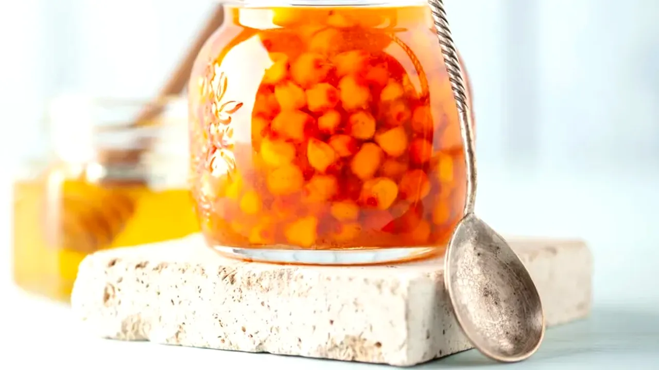 Cătina cu miere, leacul naturii ÎMPOTRIVA bolilor. Rețete pentru imunitate, beneficii, contraindicații