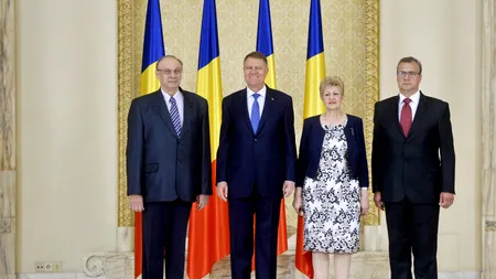 Președintele Curții Constituționale, Marian Enache, și judecătorii CCR, Livia Stanciu și Attila Varga, DECORAȚI de Iohannis cu „Steaua României”