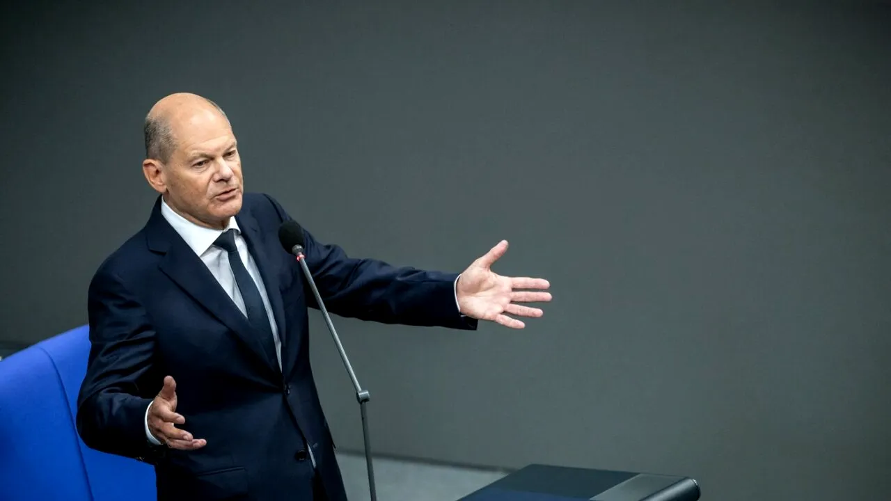 Scholz promite REFORME economice în parlamentul federal. „Motorul ecomomiei europene” va demara în trombă din 2025