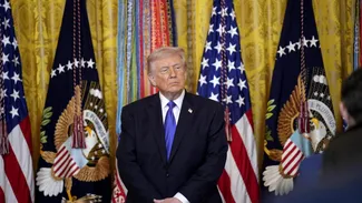 Trump amenință cu taxe în Strâmtoarea Ormuz dacă Iranul nu semnează acordul în 60 de zile: „Vom fi Îngerul Păzitor al Orientului Mijlociu”
