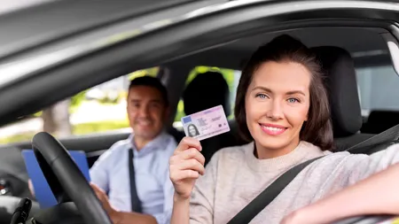 Se schimbă modul în care este stabilită valabilitatea permiselor de conducere în România. Șoferii vor depinde de medic, dacă legea va fi adoptată