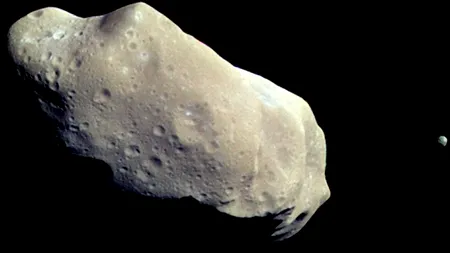 Un asteroid din platină, care valorează 5,4 trilioane de dolari, va trece duminică pe lângă Pământ
