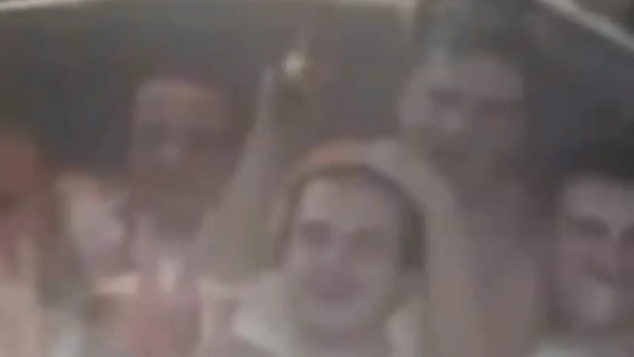 Anchetă într-o fabrică de brânzeturi din Rusia, după ce angajații au făcut baie în cuvele de lapte - FOTO