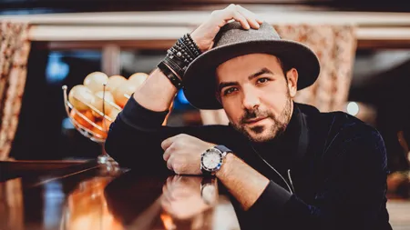 Gânduri de scriitor. Narcis Avădanei: ”Lumina e la noi!”