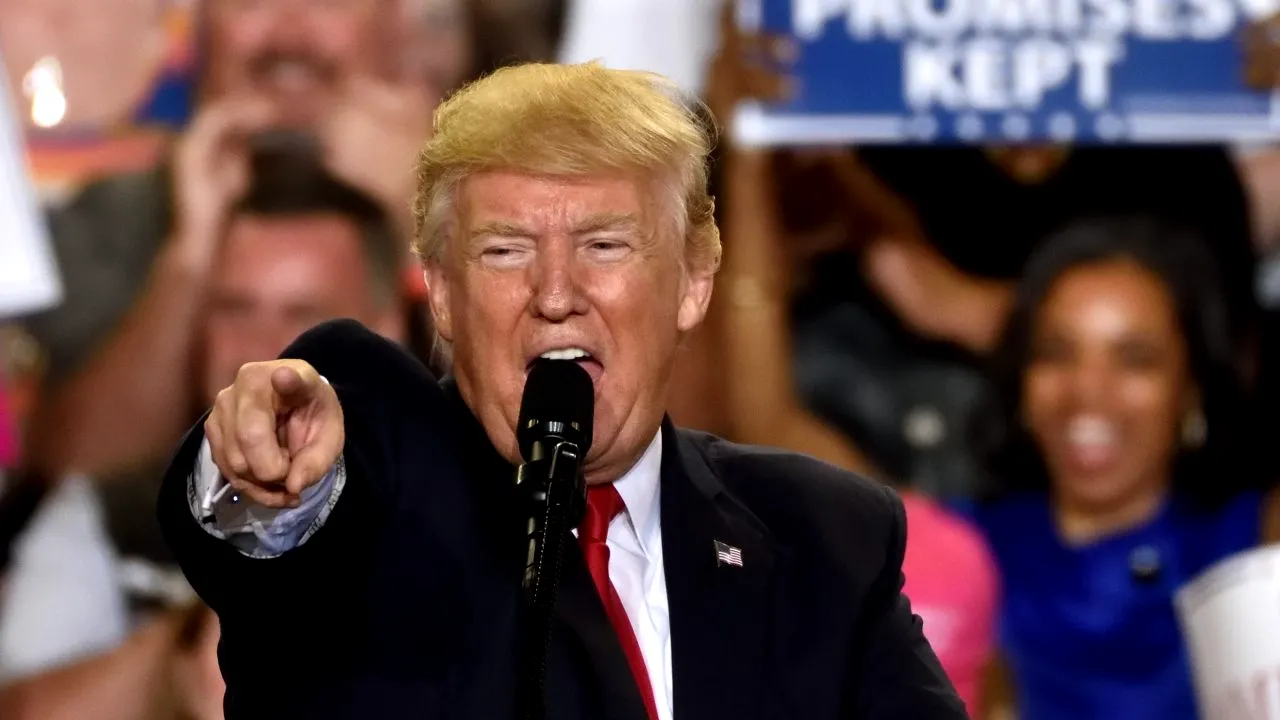 Rețeaua de socializare pe care o va lansa fostul președinte american Donald Trump a găsit o gazdă web: ”Vor fi servere peste tot”