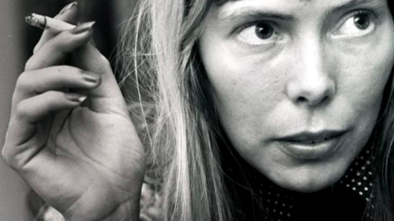 O celebră cântăreață americană a suferit un anevrism cerebral și încă nu poate să vorbească