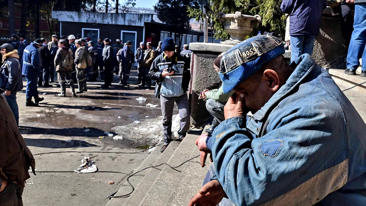 PROTEST la mina Crucea. 300 de mineri s-au blocat în subteran nemulțumiți de salariile mici