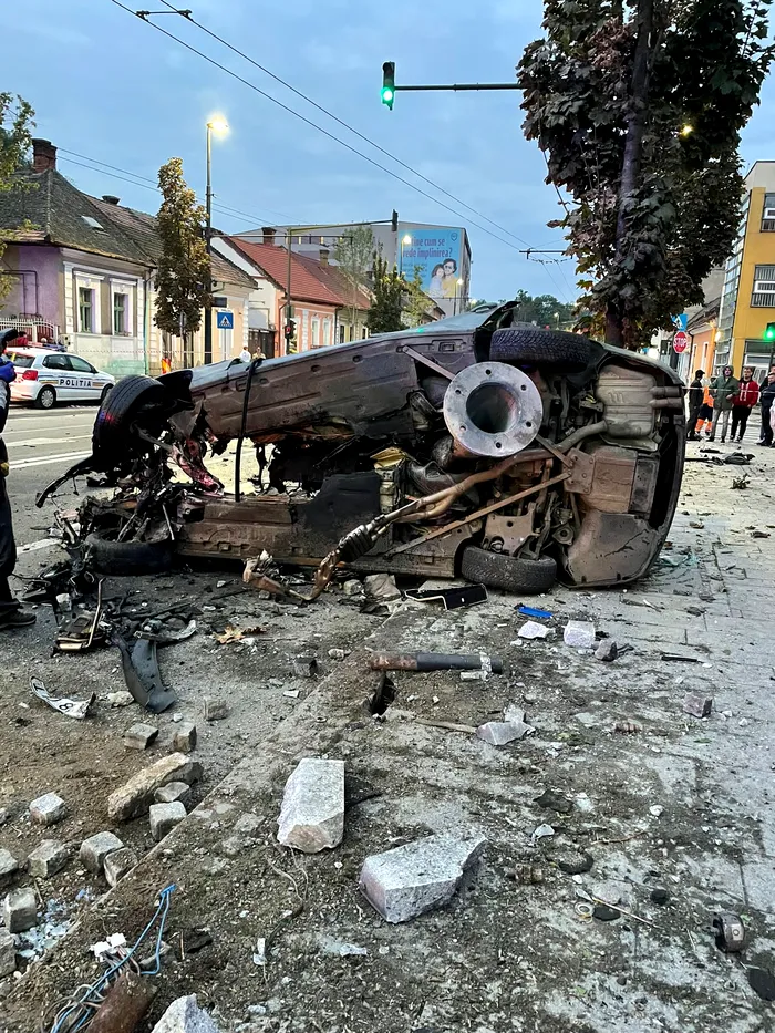 Accident GRAV pe Calea Moților. Un tânăr de 25 de ani a murit. VIDEO / Sursa foto: ISU Cluj-Napoca