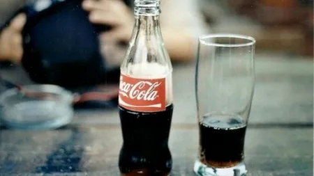 Ce se întâmplă la o oră după ce ai băut un pahar de Cola
