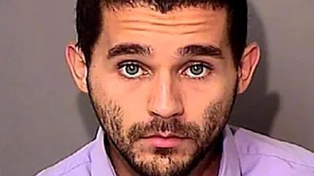 Profesor arestat pentru că a făcut sex cu două eleve. Cum au ieșit la iveală relațiile lui