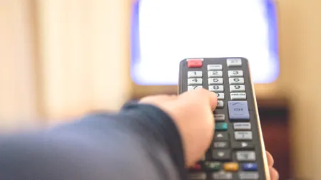 Prezență scăzută a femeilor în mass-media din România - rezultatele studiului mediaTRUST