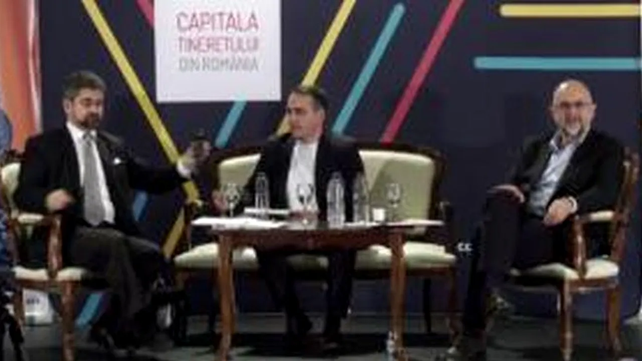 Dezbatere Theodor Paleologu-Kelemen Hunor/ Paleologu: Ceilalți candidați fug de dezbatere, e rușinos VIDEO