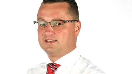 Mărturii de groază, făcute de Cosmin Boricean, subprefect de Covasna, după infecția cu COVID: „Învăţ să respir, să merg / După 10 paşi stau 15 minute să îmi regăsesc suflul, după un etaj urcat stau 25-30 de min. şi tot aşa”