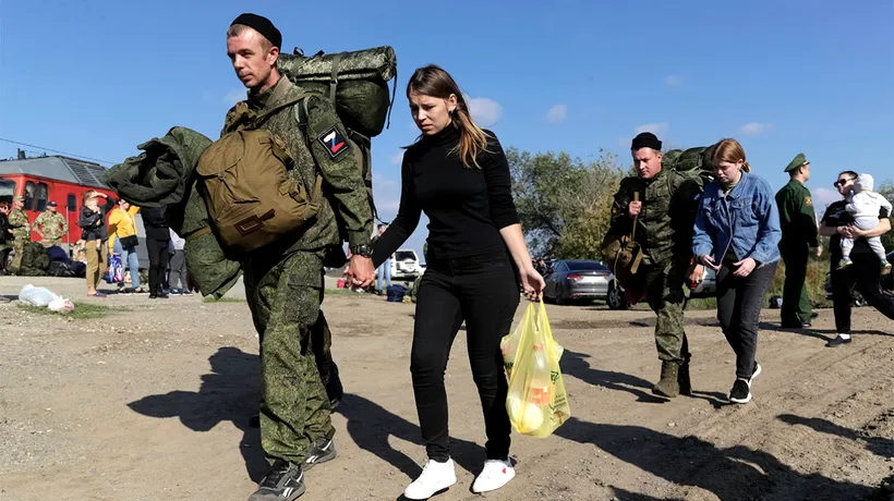 Pește înghețat, varză și slănină pentru noii recruți trimiși pe front. Cum motivează Rusia soldații
