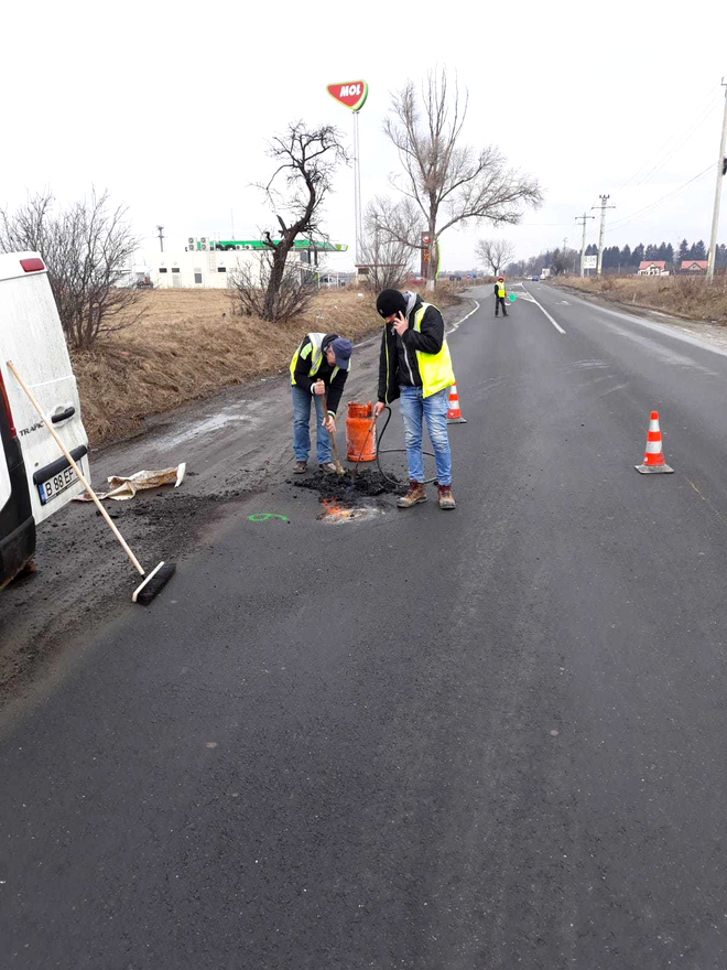 Gropile de pe drumul care leagă Bran de Moieciu „PLOMBATE