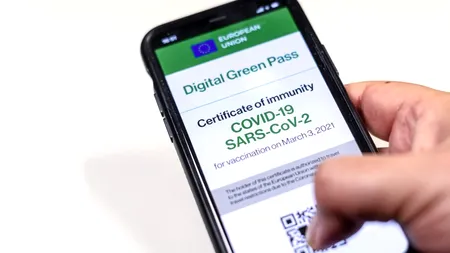 STS: Certificatele digitale COVID, marcate în funcție de doza de vaccin și în România, conform noilor norme europene