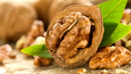 7 motive pentru a consuma nuci zilnic