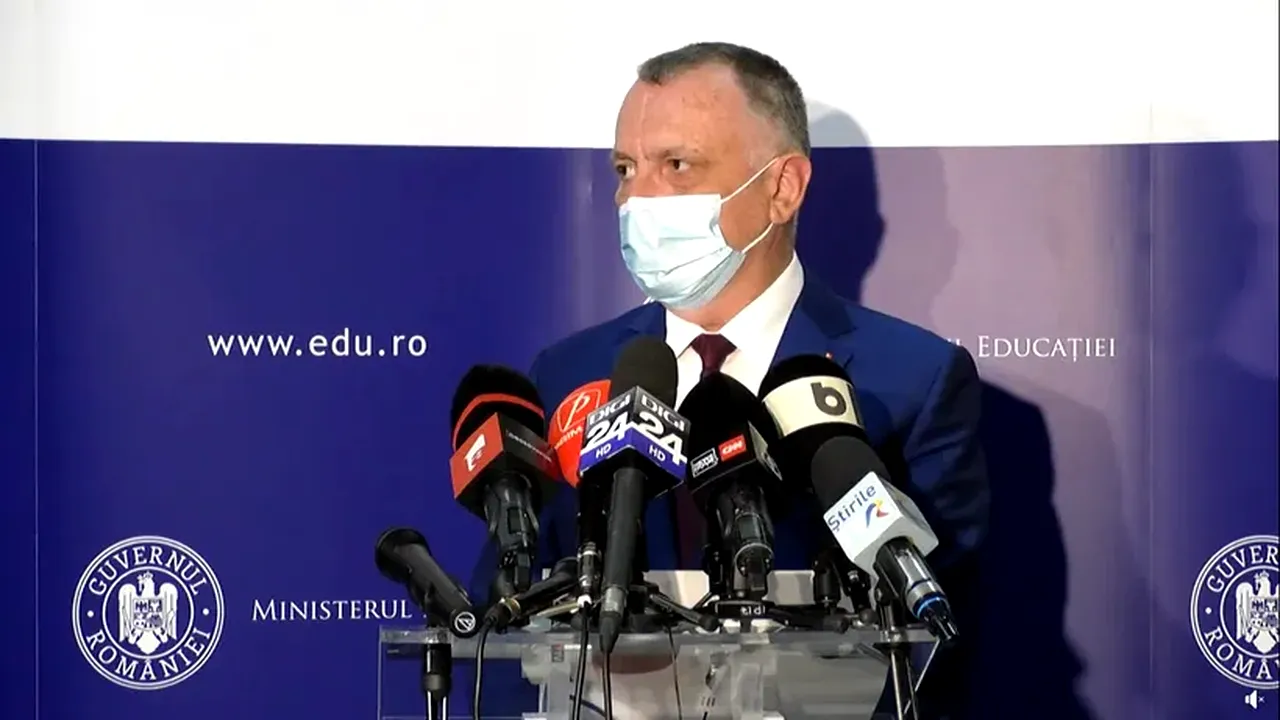 Sorin Cîmpeanu, către profesorii care oferă meditații: „Este o condiție de bun simț!”