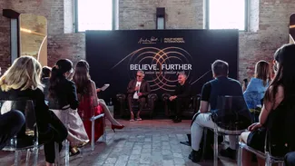 Philip Morris International și Maestrul Andrea Bocelli prezintă „Believe. Further” O nouă platformă de dialog între două voci unite