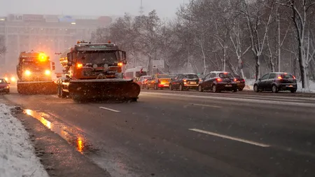 Peste 200 de utilaje de deszăpezire intervin în Capitală