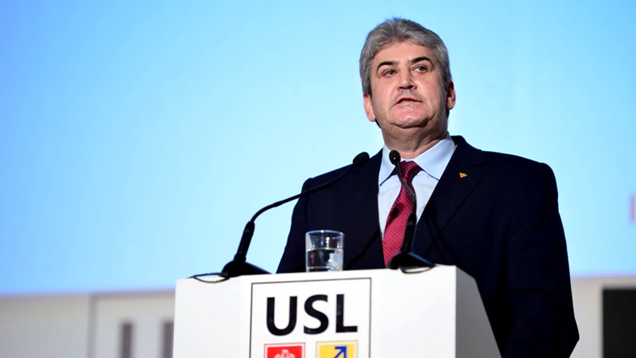 Incidente la lansarea candidaților USL. Gabriel Oprea a fost huiduit de un grup de manifestanți veniți din Piața Universității