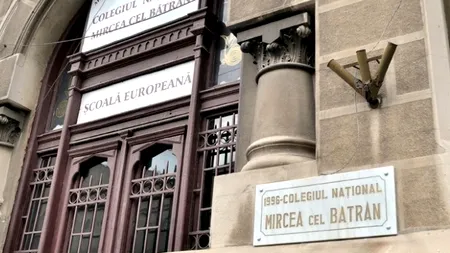 Bătaie în incinta unui colegiu național. O elevă a fost bătută de o colegă și a ajuns la spital