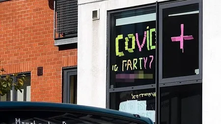 Conexiunea socială în vreme de pandemie: Unii studenți organizează „petreceri COVID” la care pot participa doar persoane care sunt infectate - FOTO