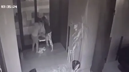 REVOLTĂTOR. Bebeluș izbit de pământ de pe propria mamă, într-un hotel din Timișoara. Imagini cumplite surprinse de camerele de supraveghere